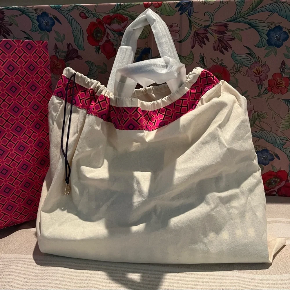 Tory Burch Ella Gingham Tote Bag 🌿🤍 - Picture 15 of 16